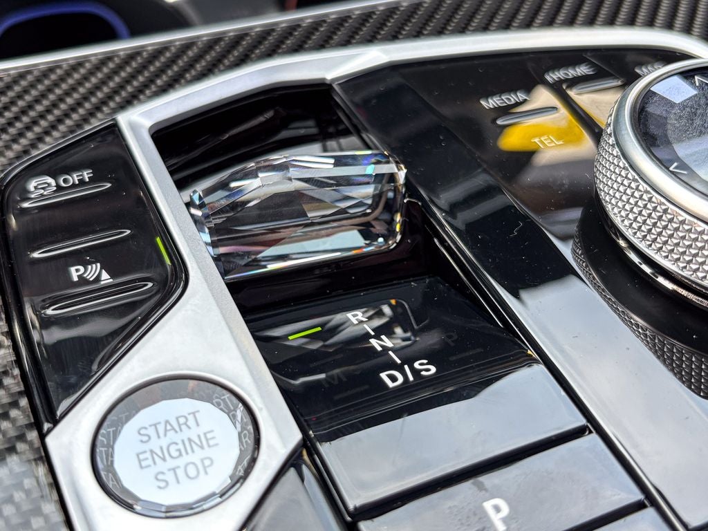 2027 BMW X7 M60i