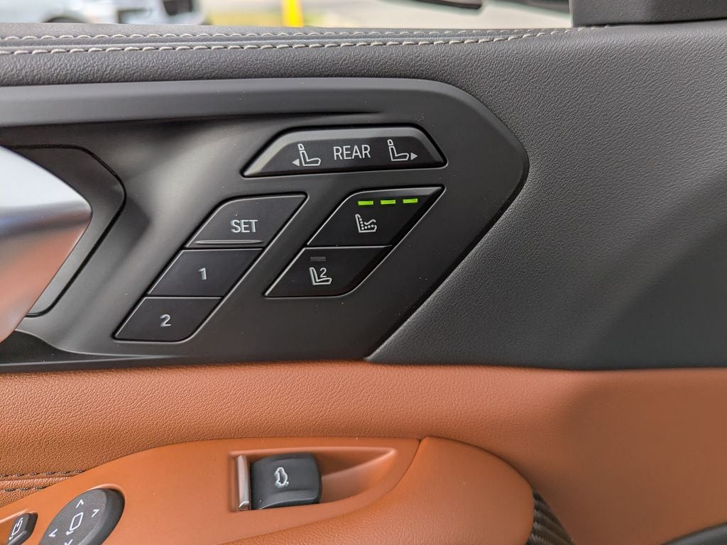 2027 BMW X7 M60i