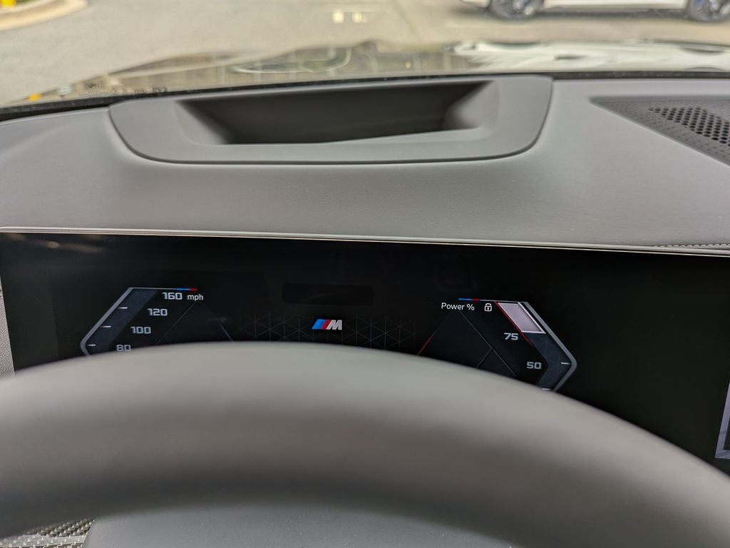2027 BMW X7 M60i