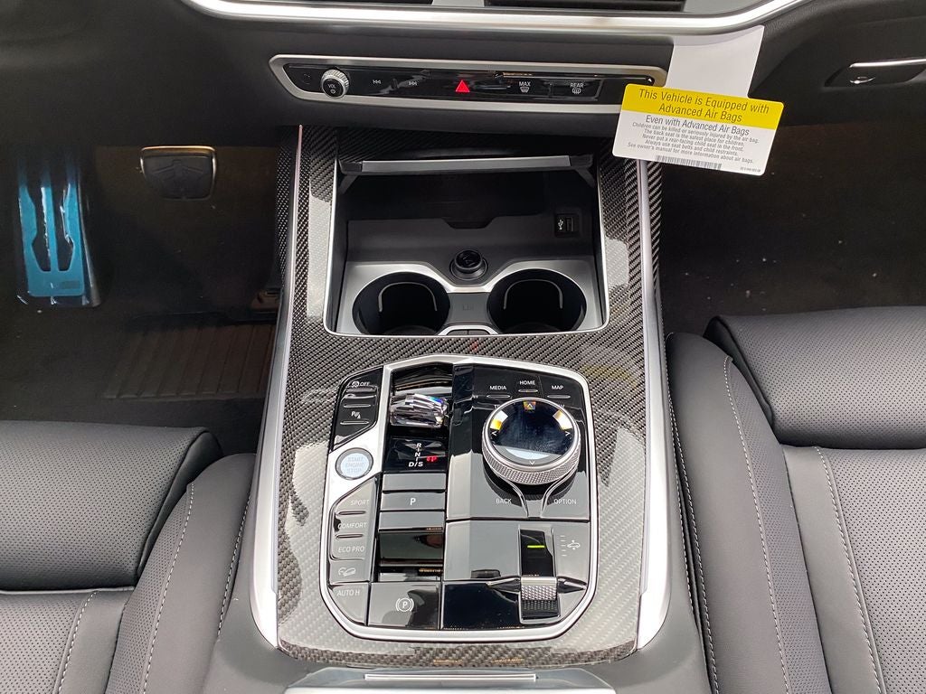 2027 BMW X7 M60i