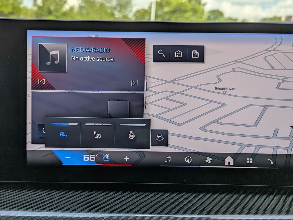 2027 BMW X7 M60i