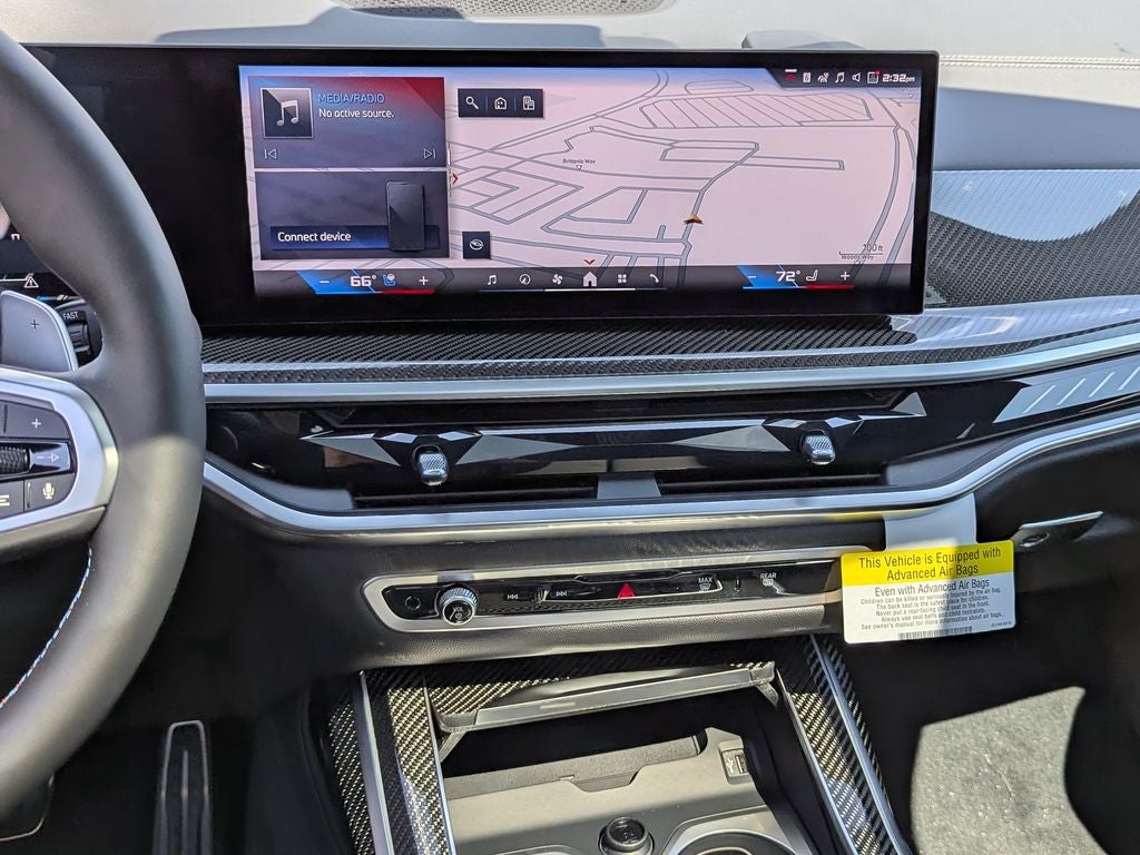 2027 BMW X7 M60i