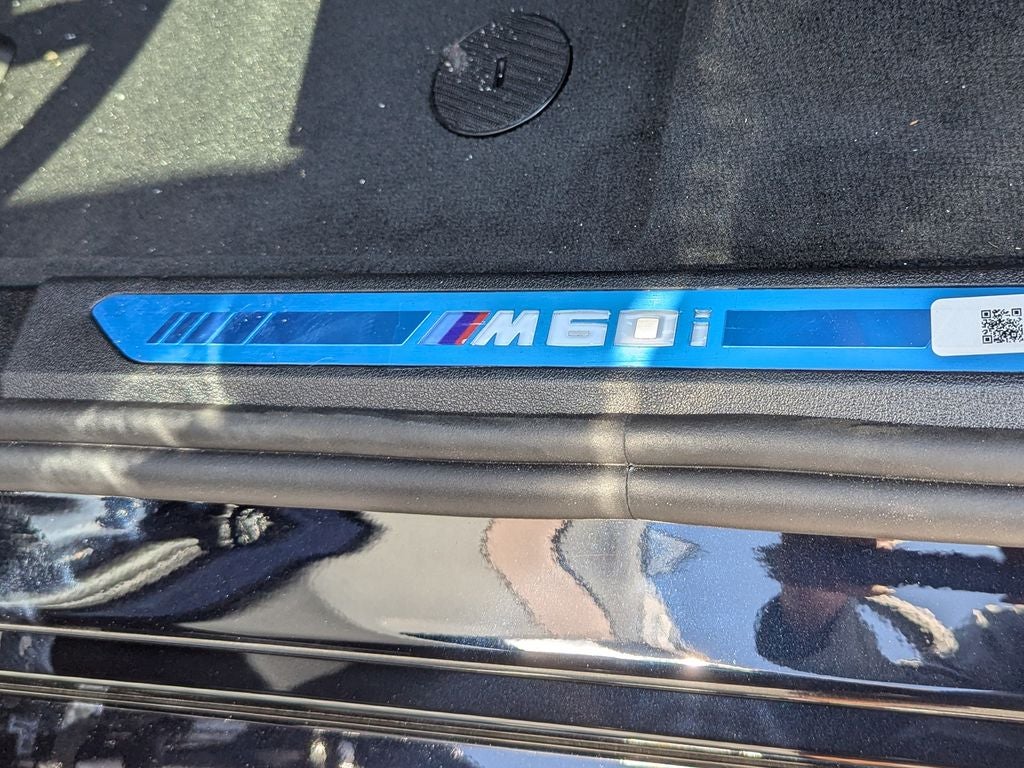 2027 BMW X7 M60i