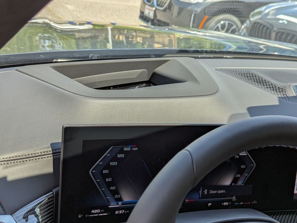 2027 BMW X7 M60i