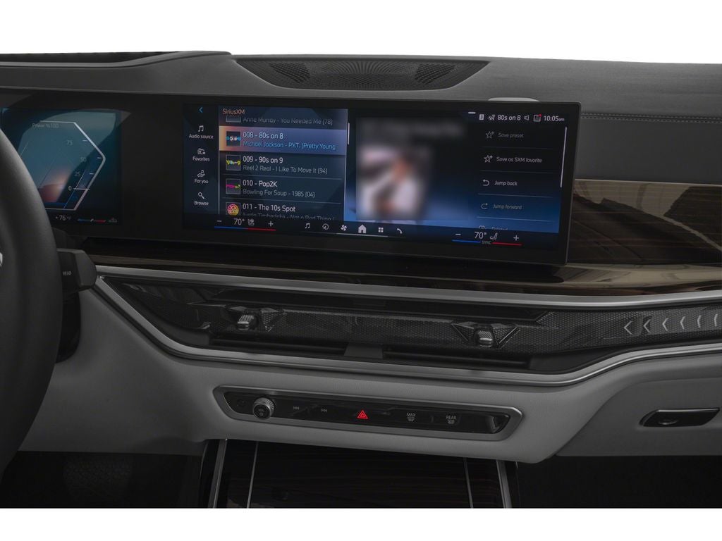 2027 BMW X7 M60i