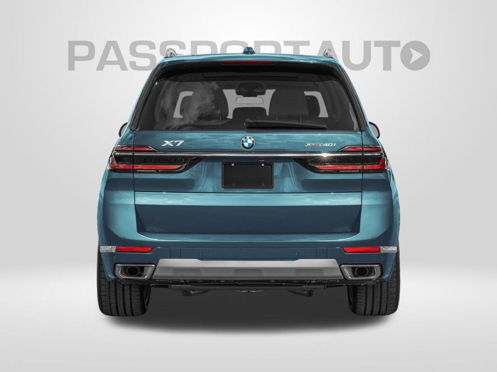 2027 BMW X7 M60i