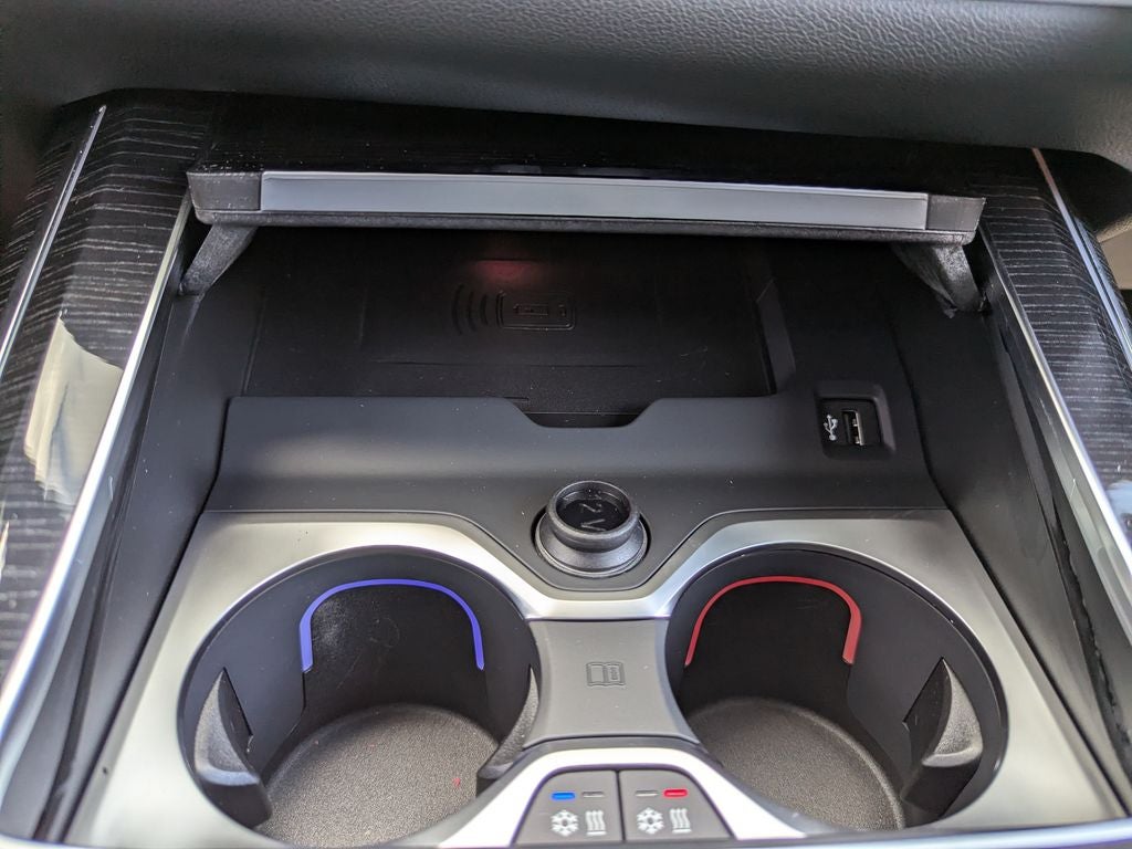 2027 BMW X7 M60i