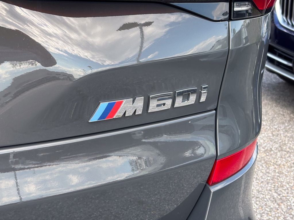 2026 BMW X5 M60i