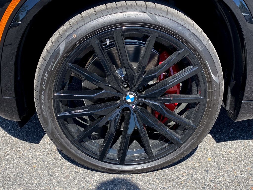 2026 BMW X5 M60i