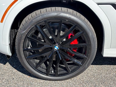 2027 BMW X6 xDrive40i
