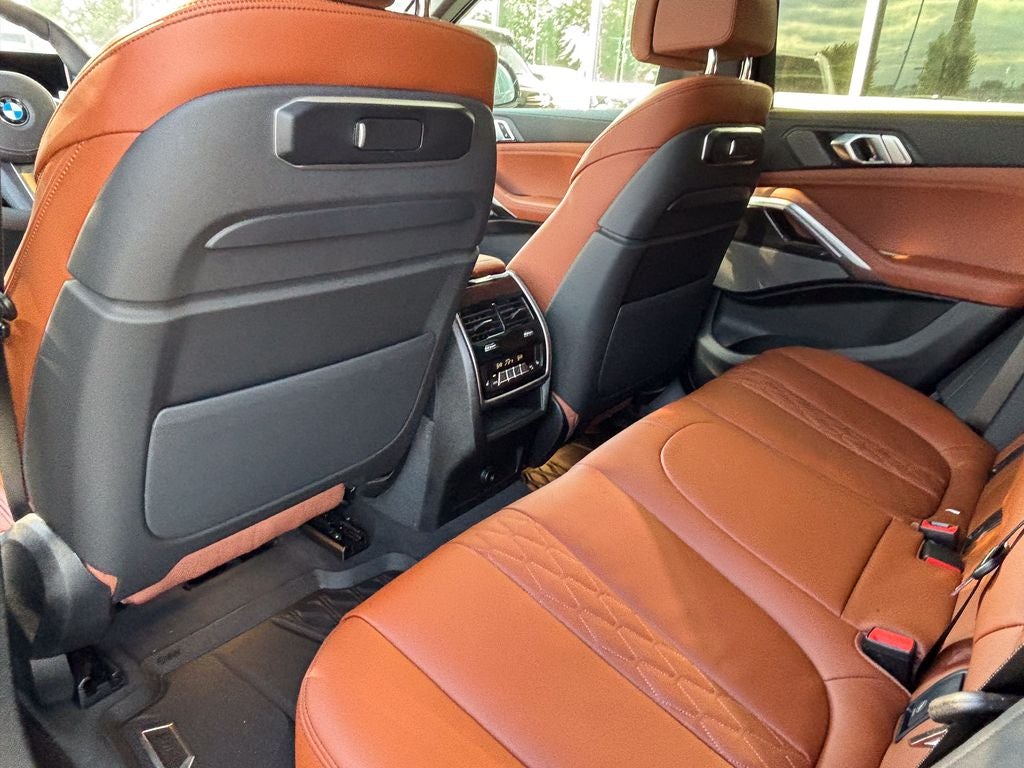 2027 BMW X6 xDrive40i