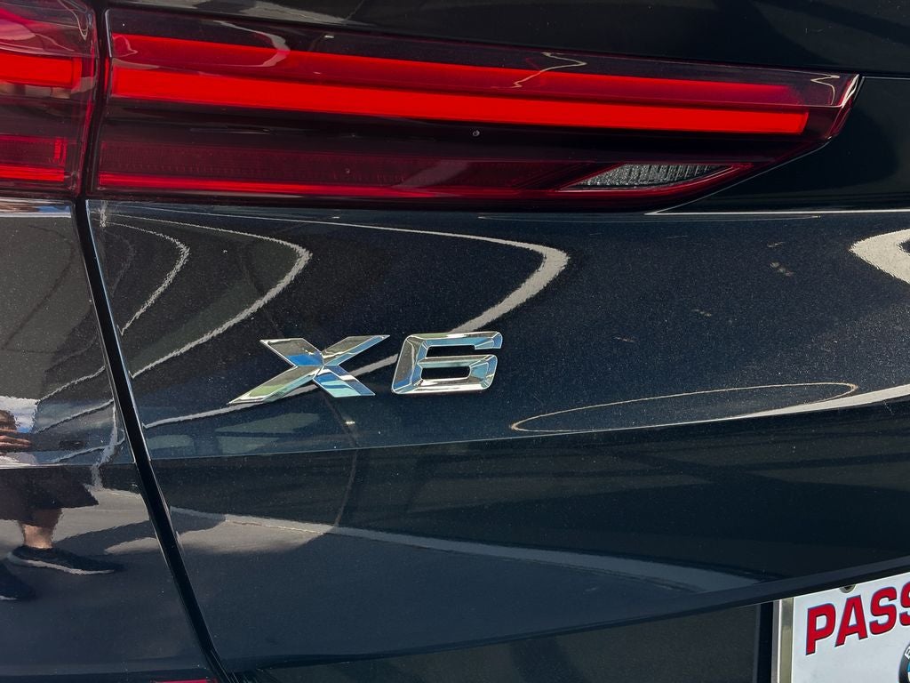 2027 BMW X6 xDrive40i