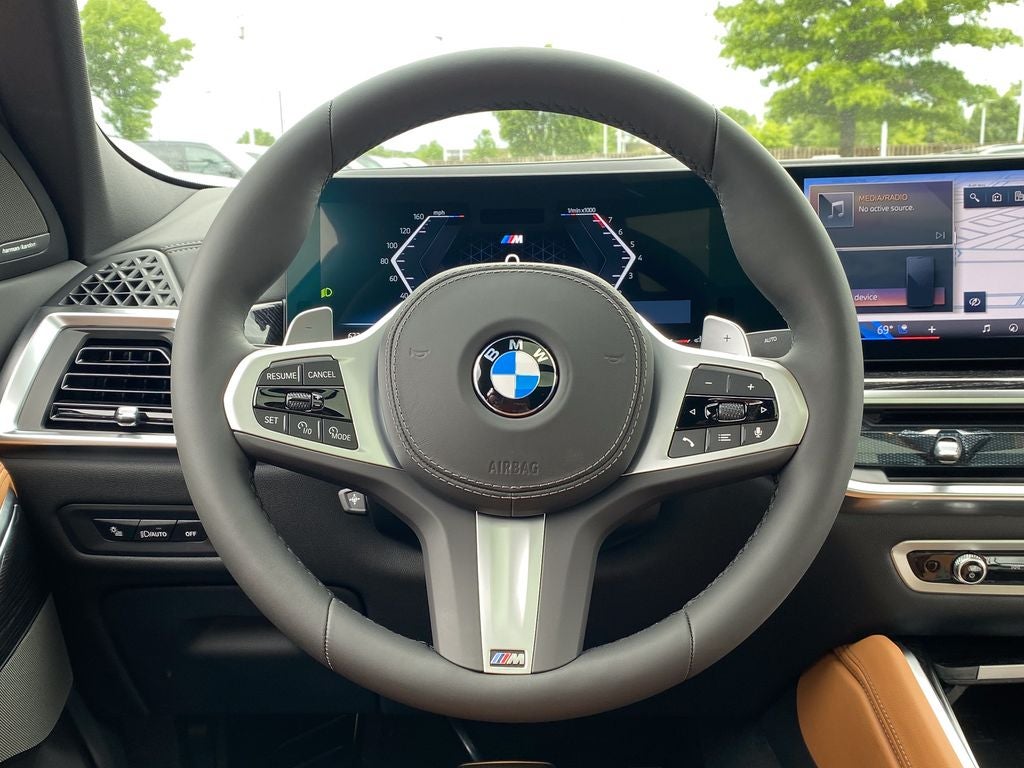 2027 BMW X6 xDrive40i
