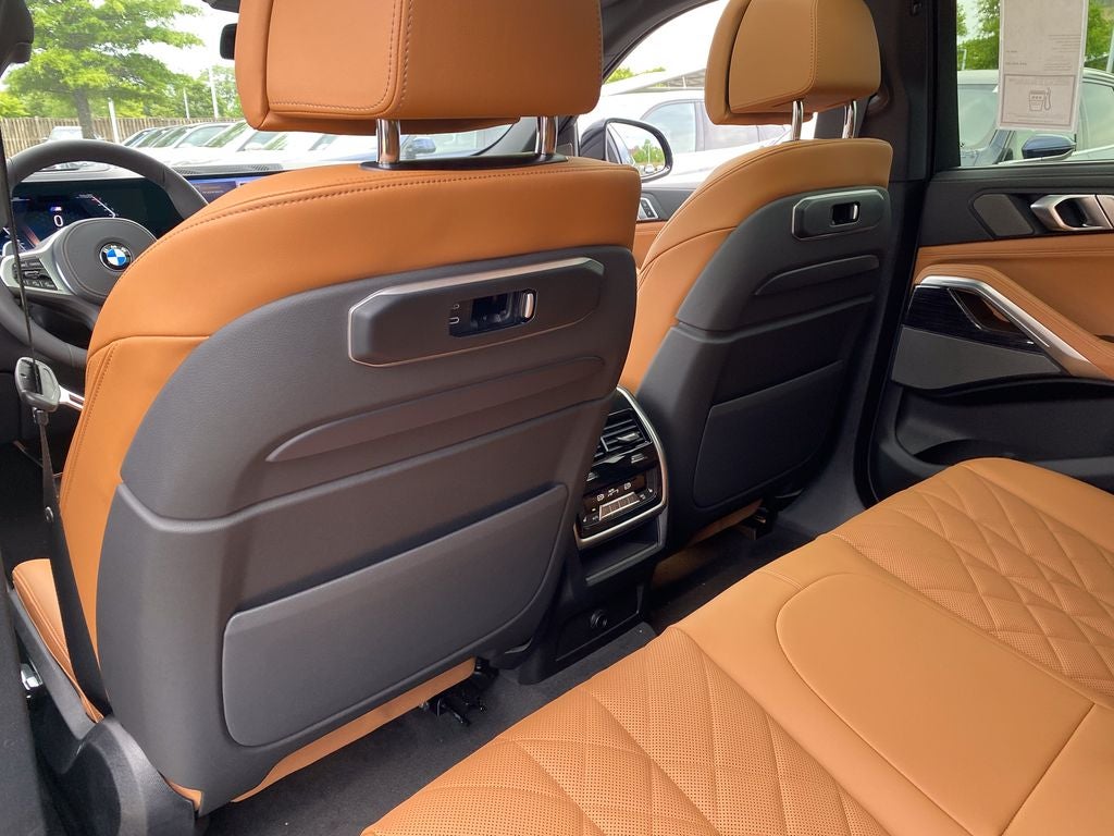 2027 BMW X6 xDrive40i