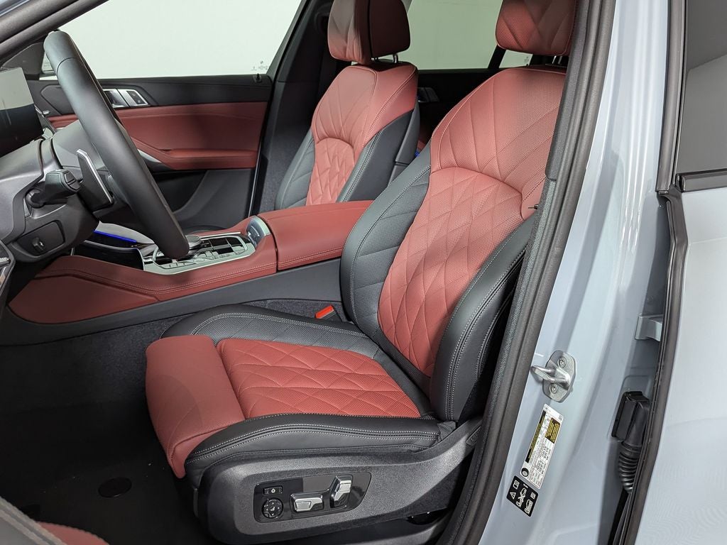 2027 BMW X6 xDrive40i