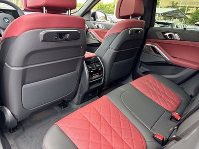 2027 BMW X6 xDrive40i