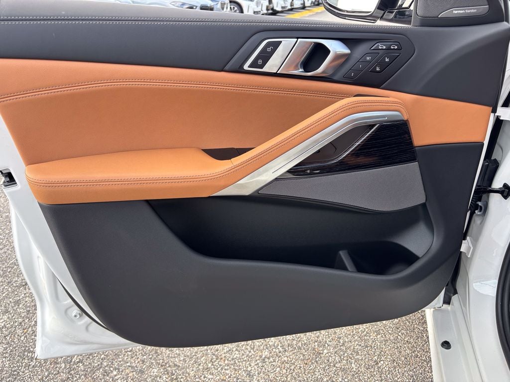 2027 BMW X6 xDrive40i