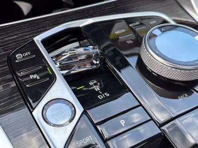 2027 BMW X6 xDrive40i
