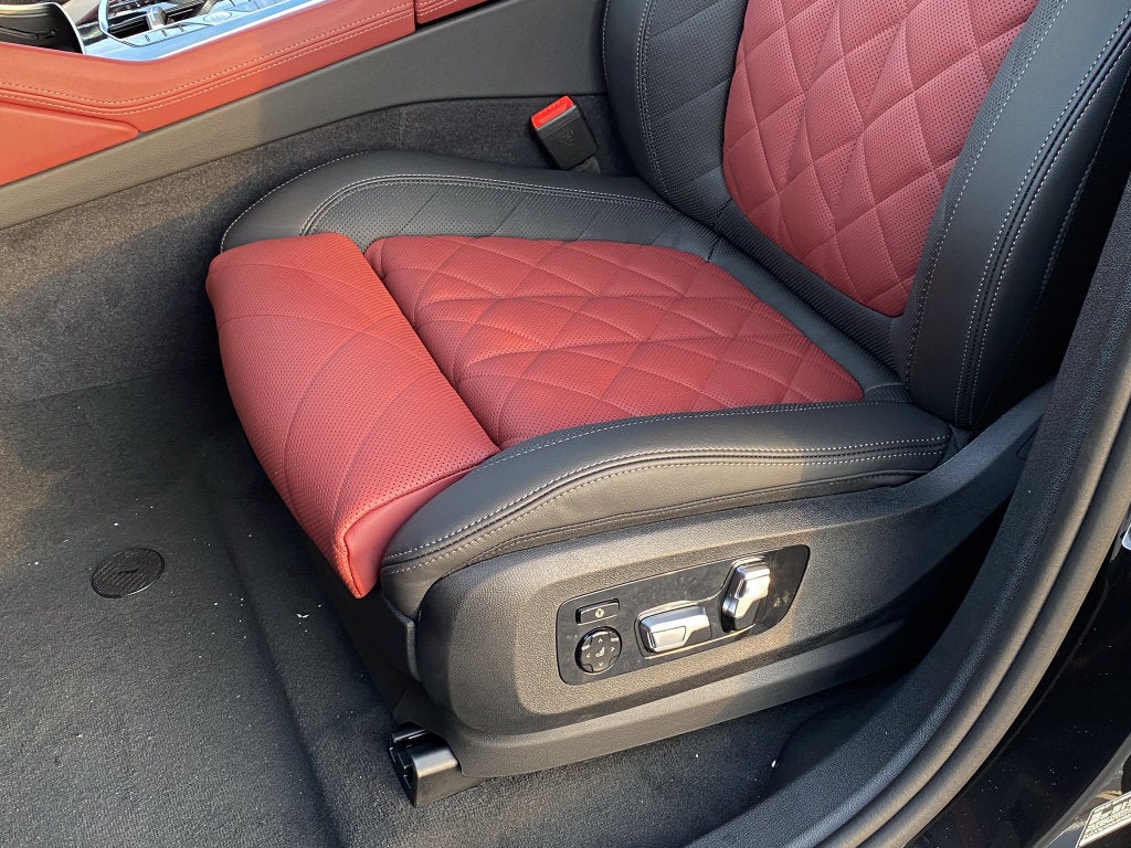 2027 BMW X6 xDrive40i