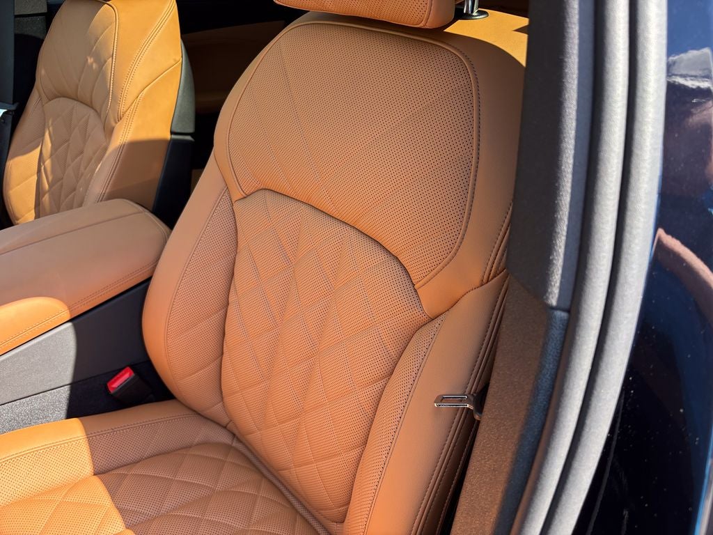 2027 BMW X6 xDrive40i