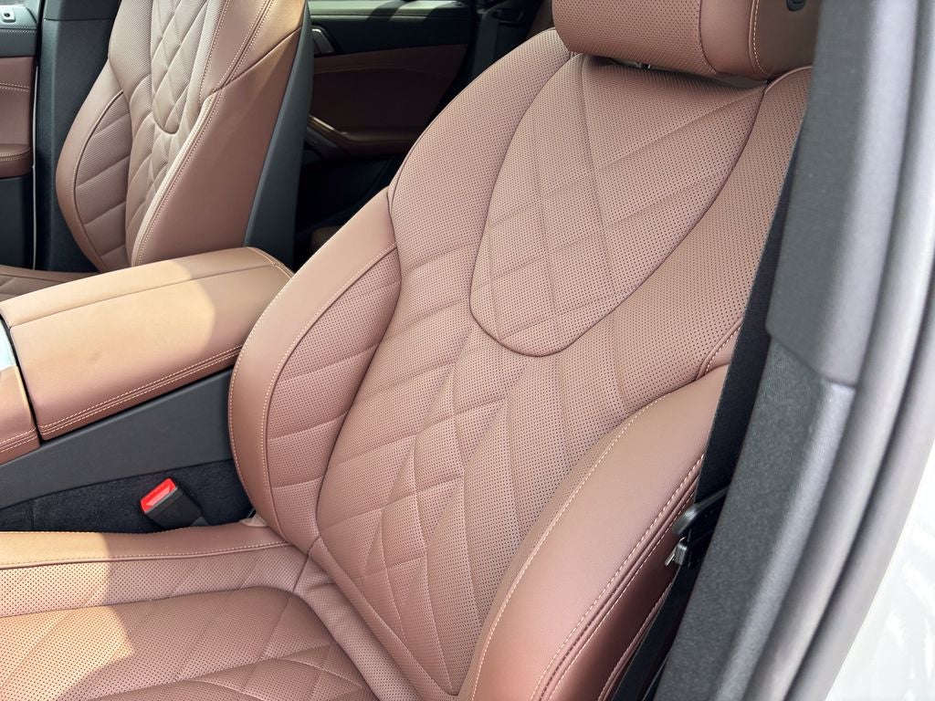 2027 BMW X6 xDrive40i