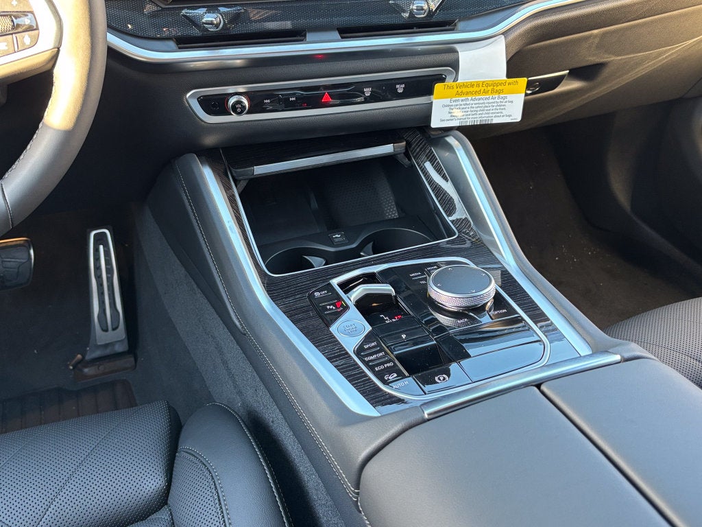 2027 BMW X6 xDrive40i