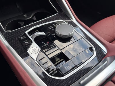 2027 BMW X6 xDrive40i