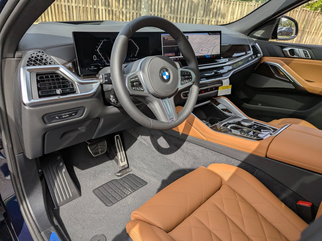 2027 BMW X6 xDrive40i