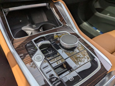 2027 BMW X6 xDrive40i