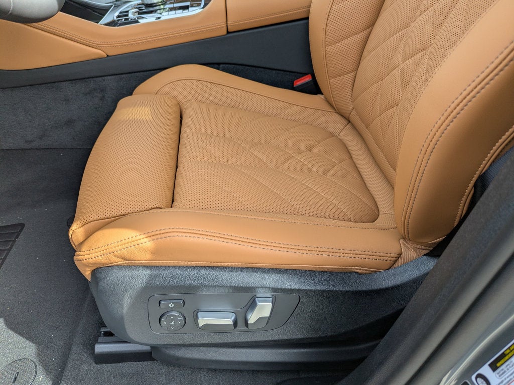 2027 BMW X6 xDrive40i