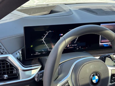 2027 BMW X6 xDrive40i