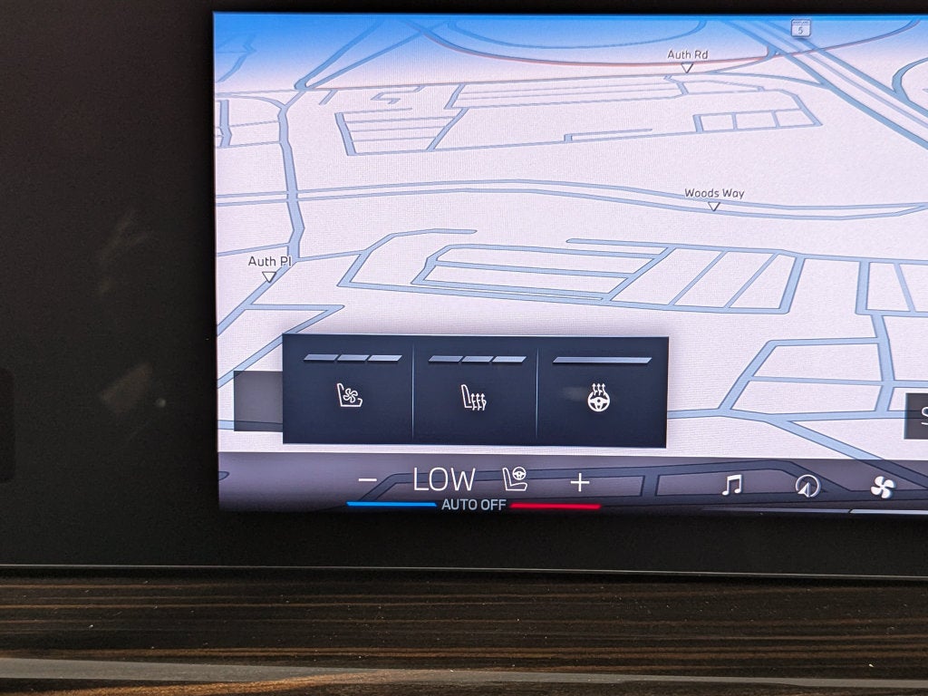 2027 BMW X6 xDrive40i