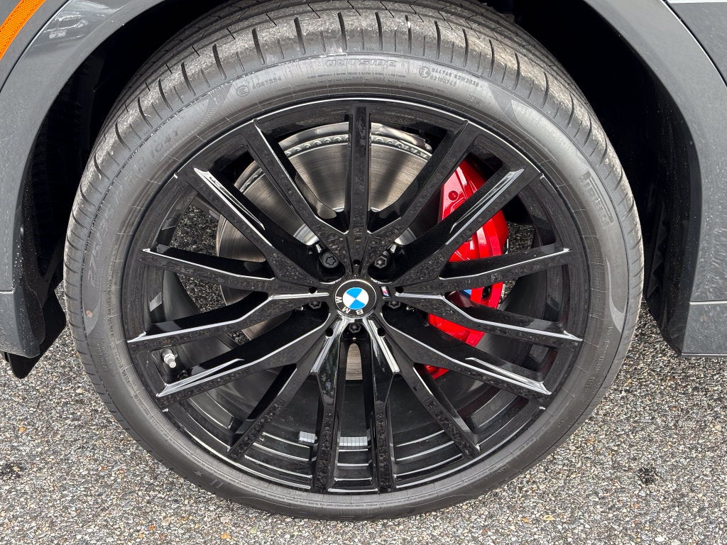 2027 BMW X6 xDrive40i
