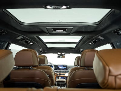 2026 BMW X7 ALPINA XB7