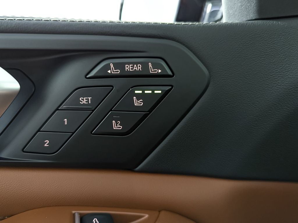 2026 BMW X7 ALPINA XB7