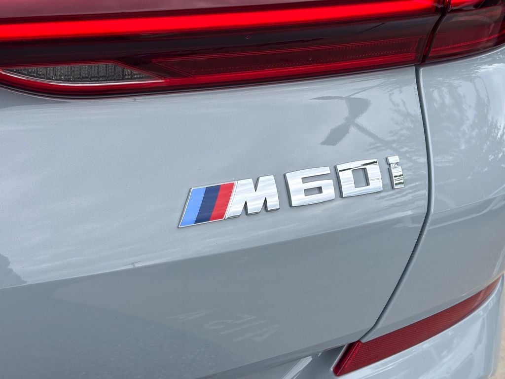2027 BMW X6 M60i