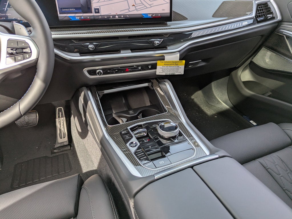 2027 BMW X6 M60i