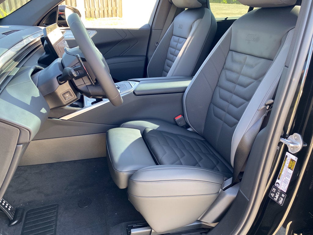 2027 BMW X5 40 xDrive