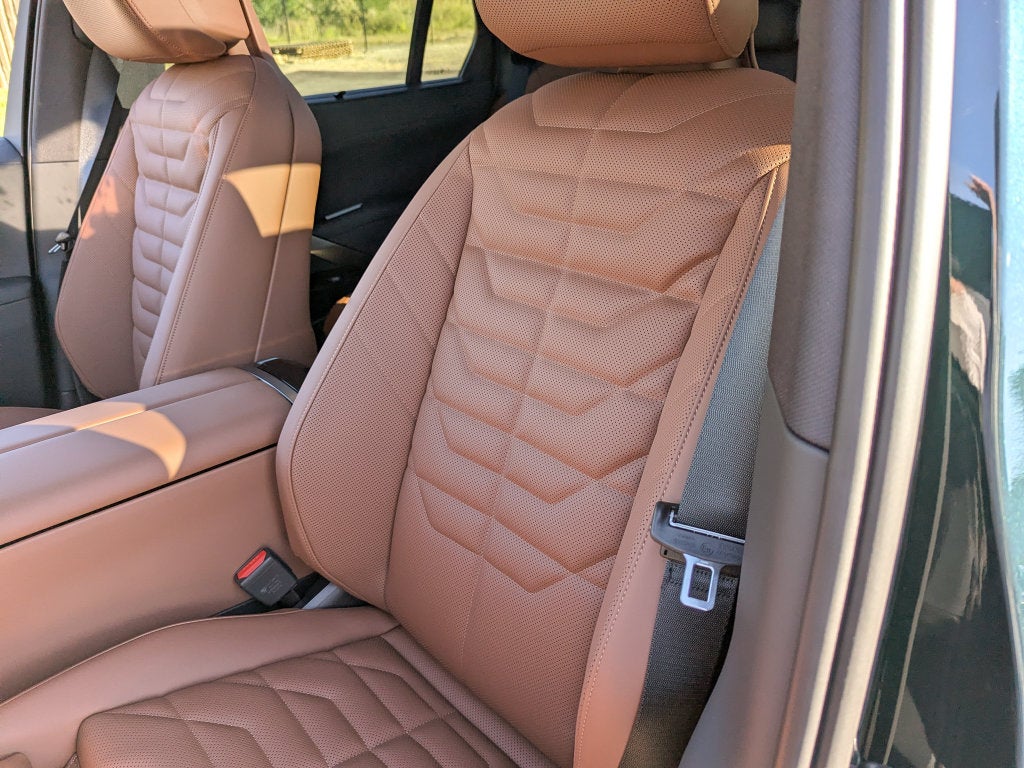 2027 BMW X5 Base