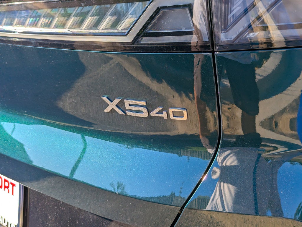 2027 BMW X5 Base