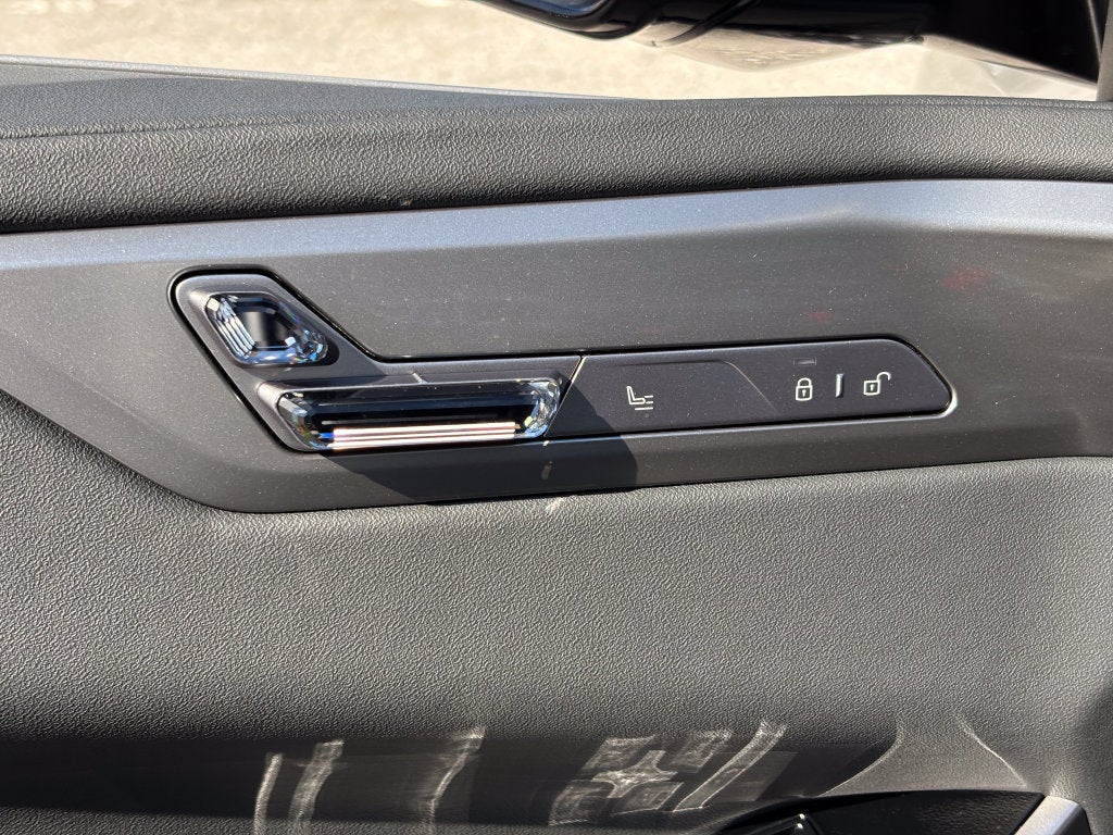 2027 BMW X5 Base