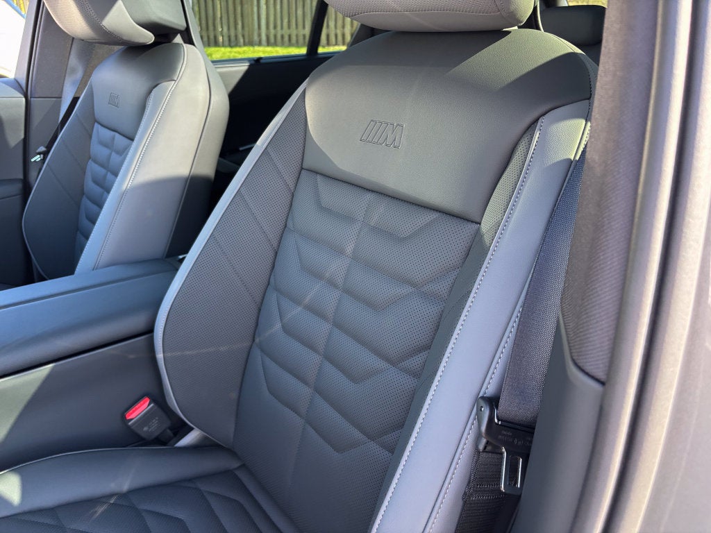 2027 BMW X5 Base