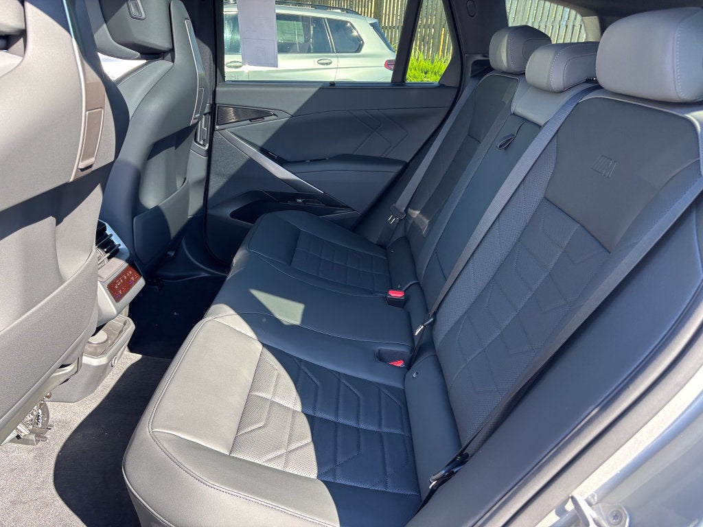 2027 BMW X5 Base