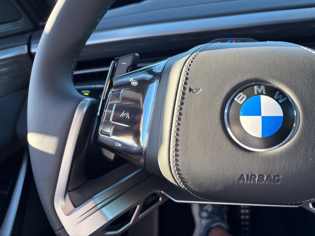 2027 BMW X5 40 xDrive