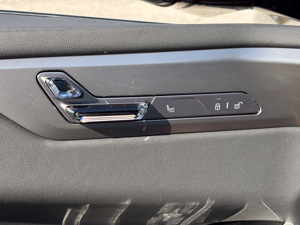 2027 BMW X5 40 xDrive
