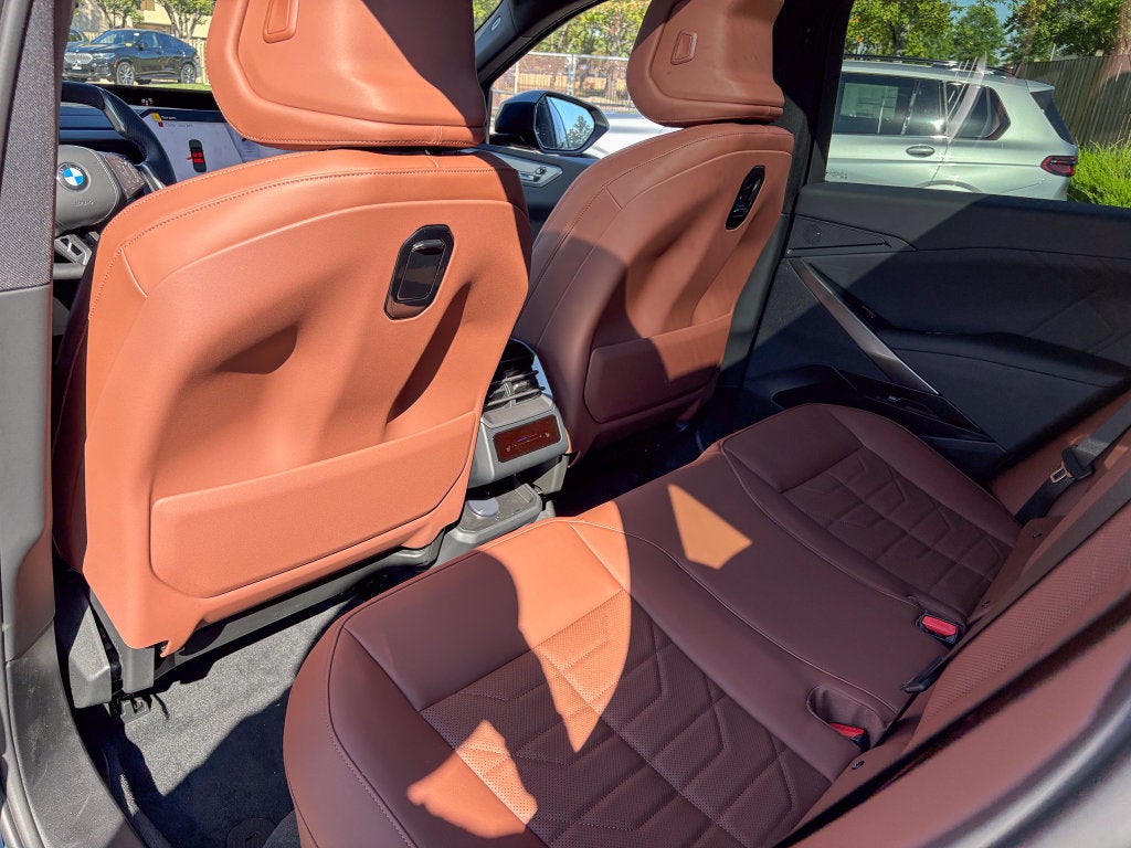 2027 BMW X5 40 xDrive