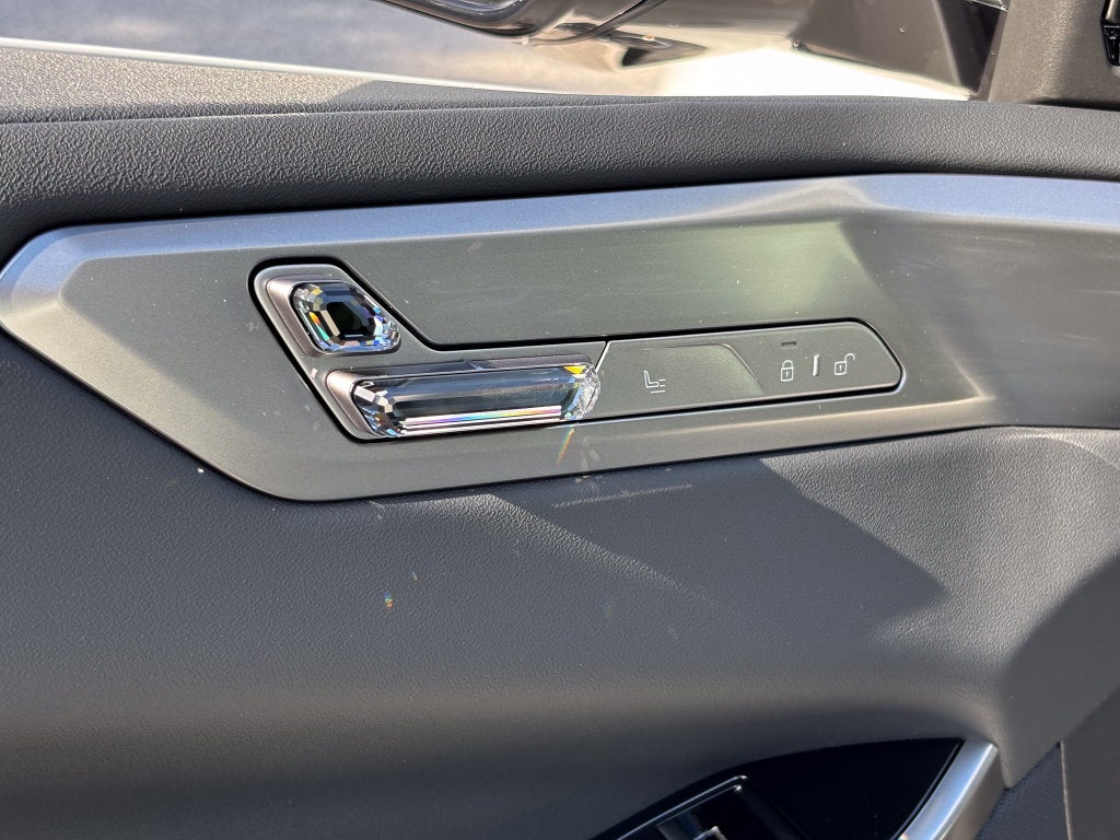 2027 BMW X5 Base