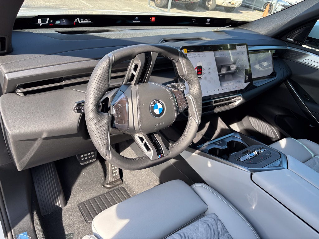 2027 BMW X5 Base
