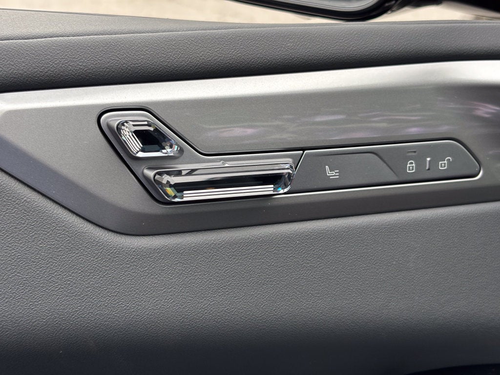 2027 BMW X5 Base