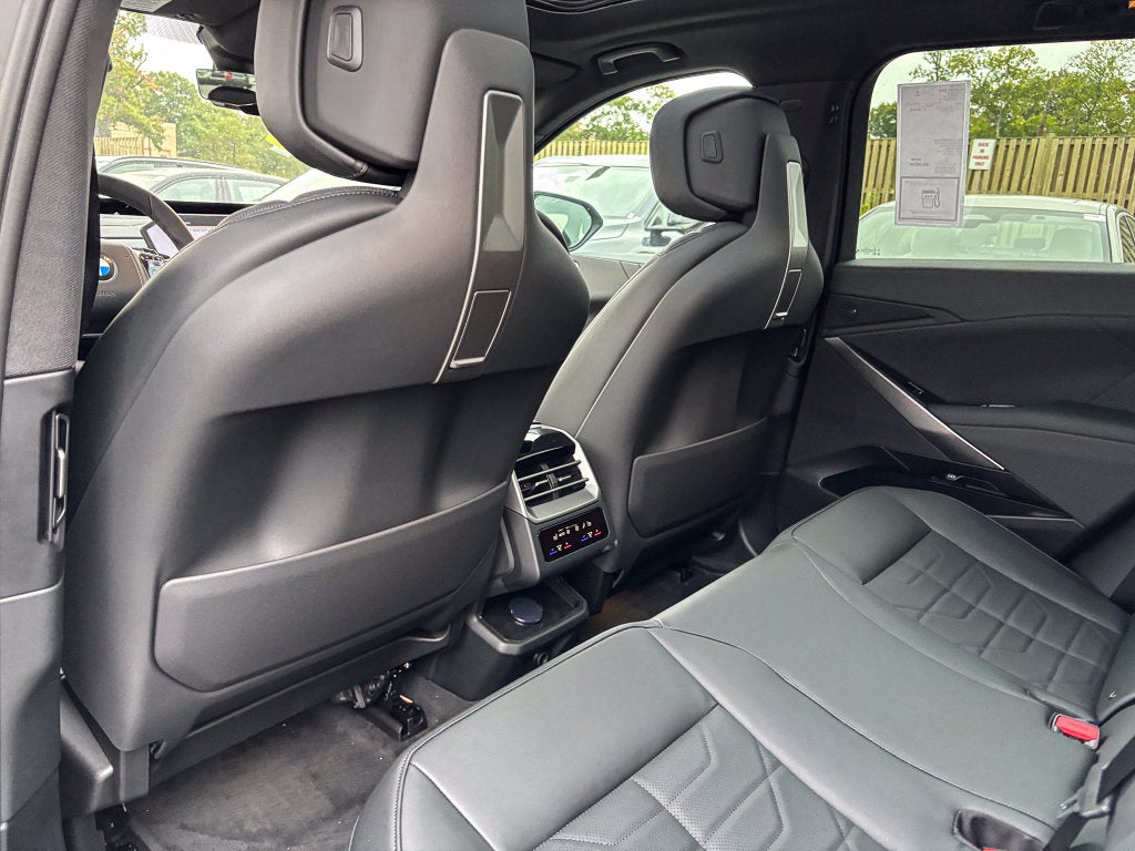 2027 BMW X5 Base
